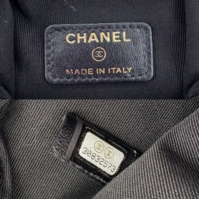 C611 - CHANEL Black Lambskin Chain Shoulder Bag