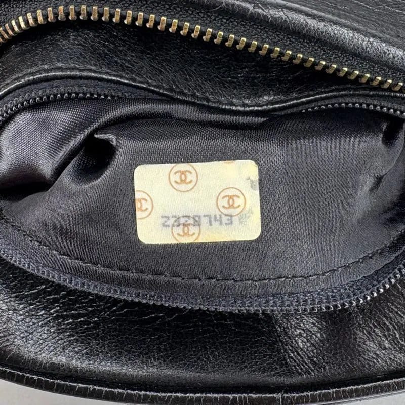 JZ554 - CHANEL Vintage Black Lambskin Tassels Gold Chain Camera Bag