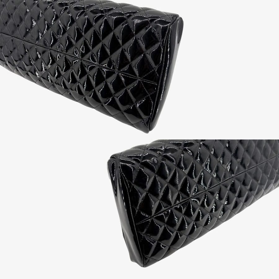 CS041 - CHANEL Vintage Black Mademoiselle Leather CC Charm Shoulder Bag