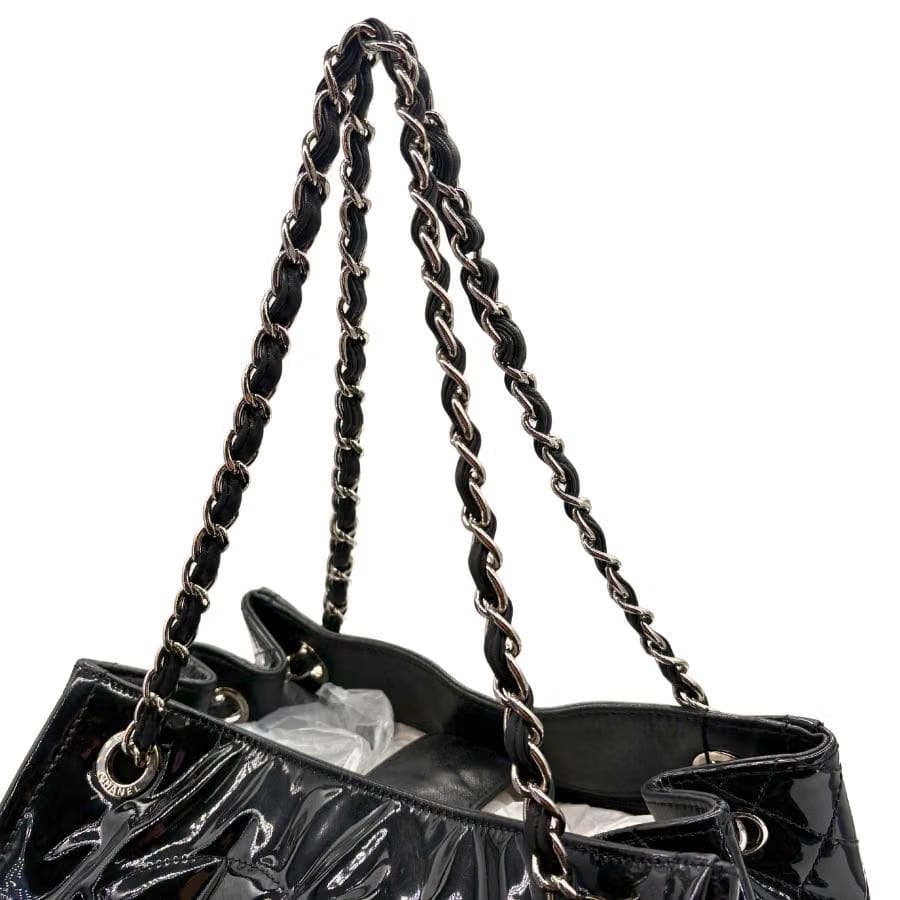 CS065 - CHANEL Black Patent Leather Tote Bag