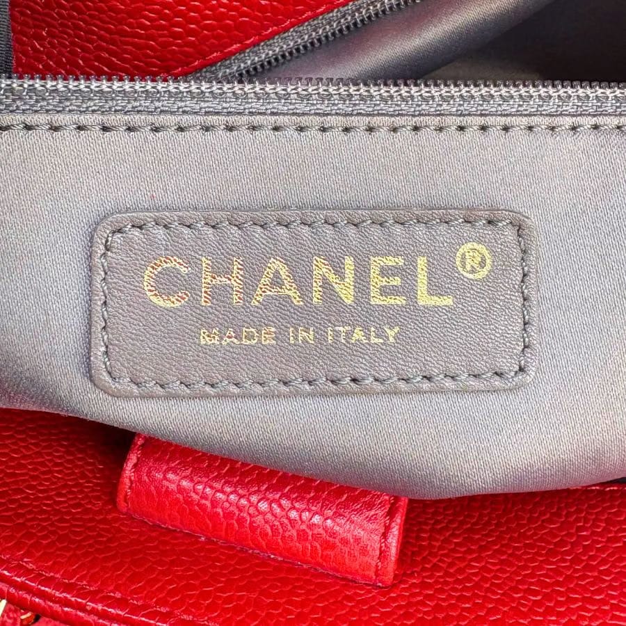 JAH232 - CHANEL Vintage Red Caviar Leather Embossed Logo PST Tote Bag