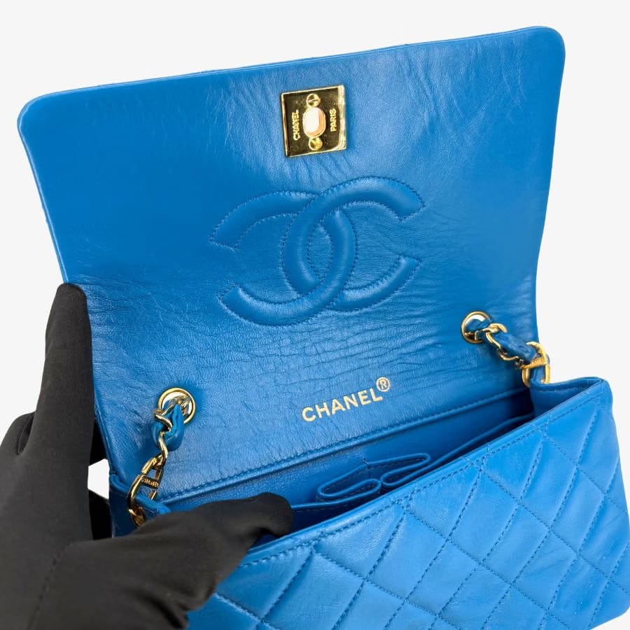 CS017 - CHANEL Vintage Blue Lambskin Full Flap Bag