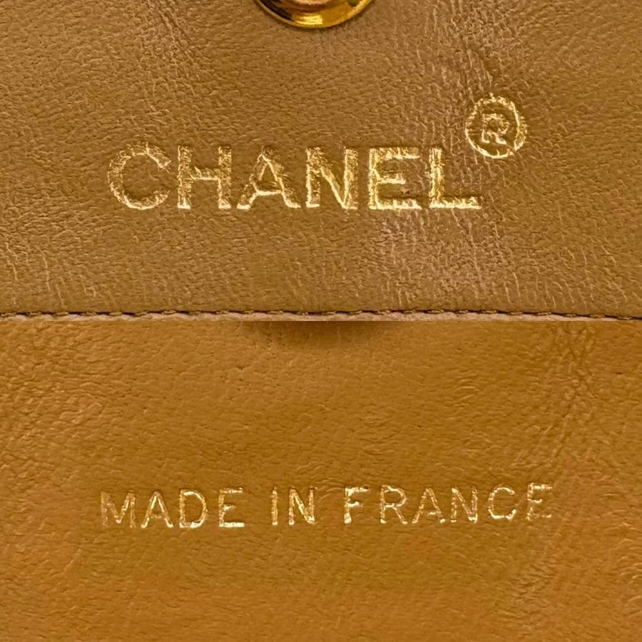 RG215 - CHANEL Vintage Beige Lambskin Hand Shoulder Bag