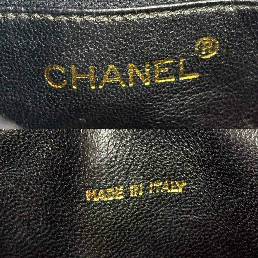 CS021- CHANEL Vintage Red Lambskin Big CC Logo Shoulder Bag