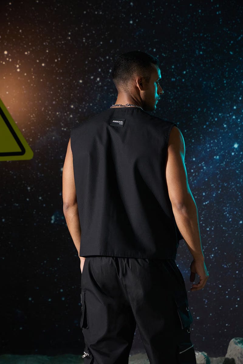 UNISEX BLACK GILETTE