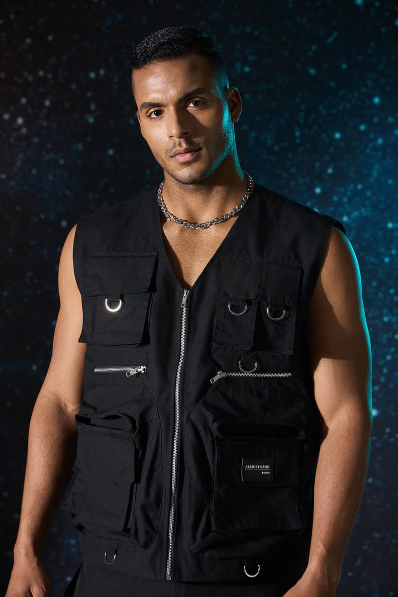 UNISEX BLACK GILETTE