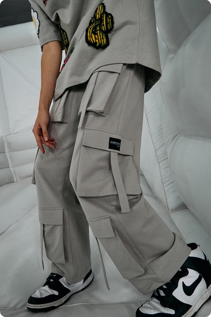 MEN'S Grey Multiutility Cargo Tracks