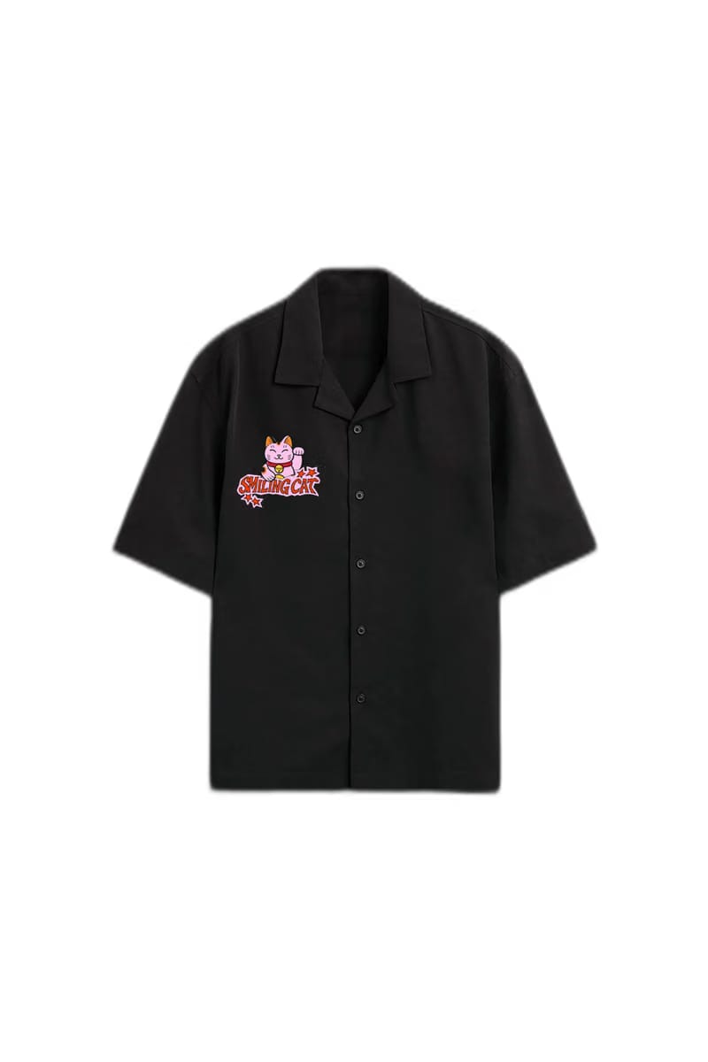 Smiling Cat- Eyes Don_t Lie Bowling Shirt(Black)