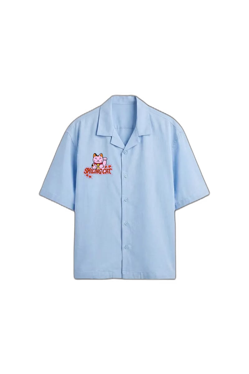 Smiling Cat- Eyes Don_t Lie Bowling Shirt(Light Blue)