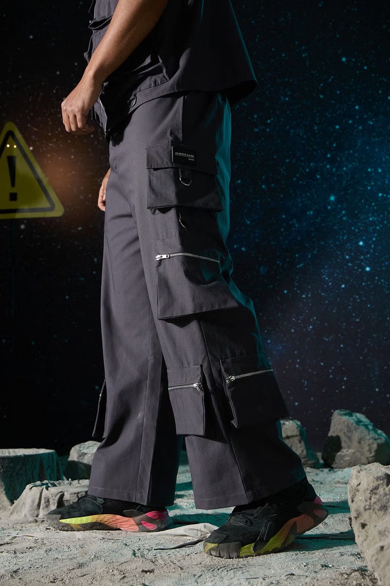 WOMEN'S GREY ZIPPER CARGO