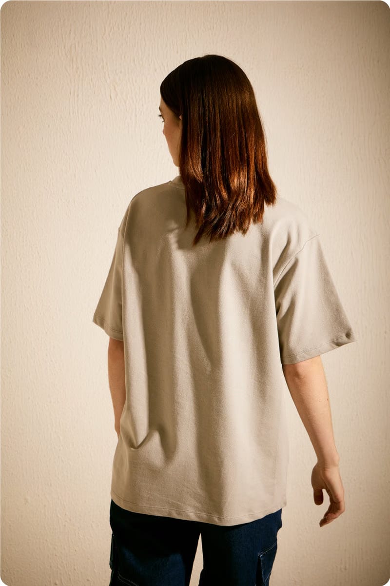 WOMEN'S GREY ESSENTIAL T-Shirt