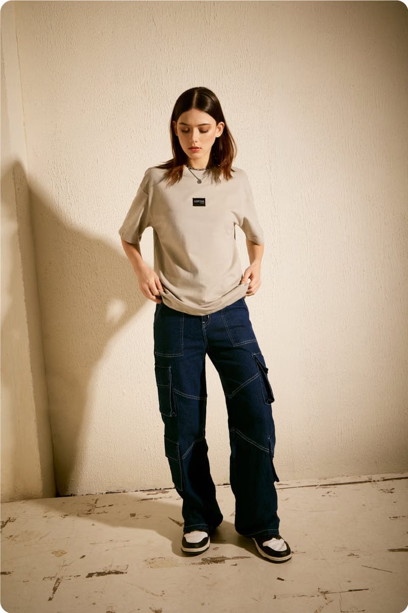 WOMEN'S GREY ESSENTIAL T-Shirt