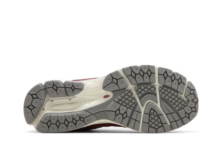 2002R Suede Pack - Garnet Deep Earth Red