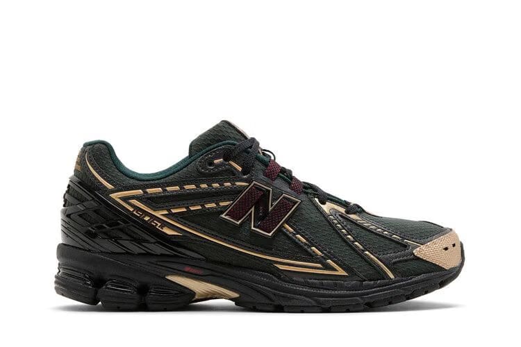 Kith x 1906R Black