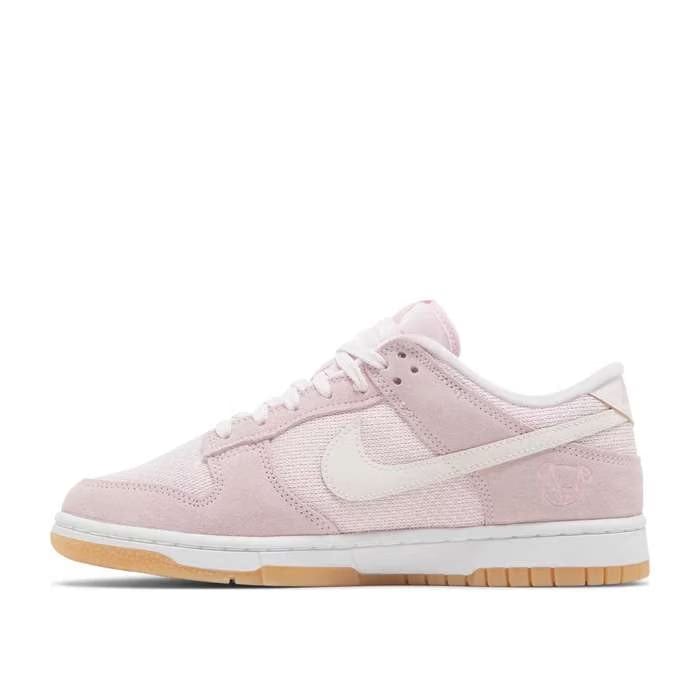 Nike Dunk Low SE Teddy Bear