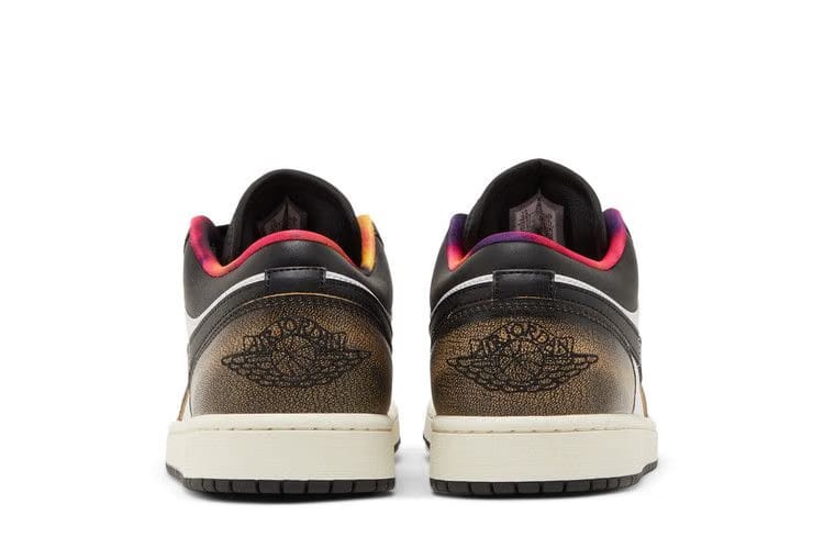 Air Jordan 1 Low Wear Away Taxi