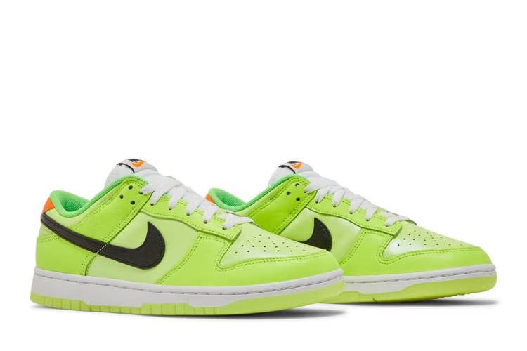 Nike Dunk Low SE Green (Glow In The Dark)