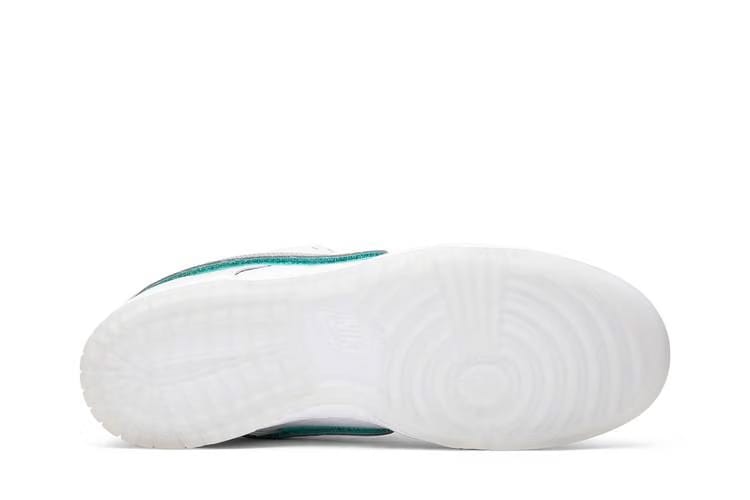 Nike SB Dunk Low Diamond Supply White