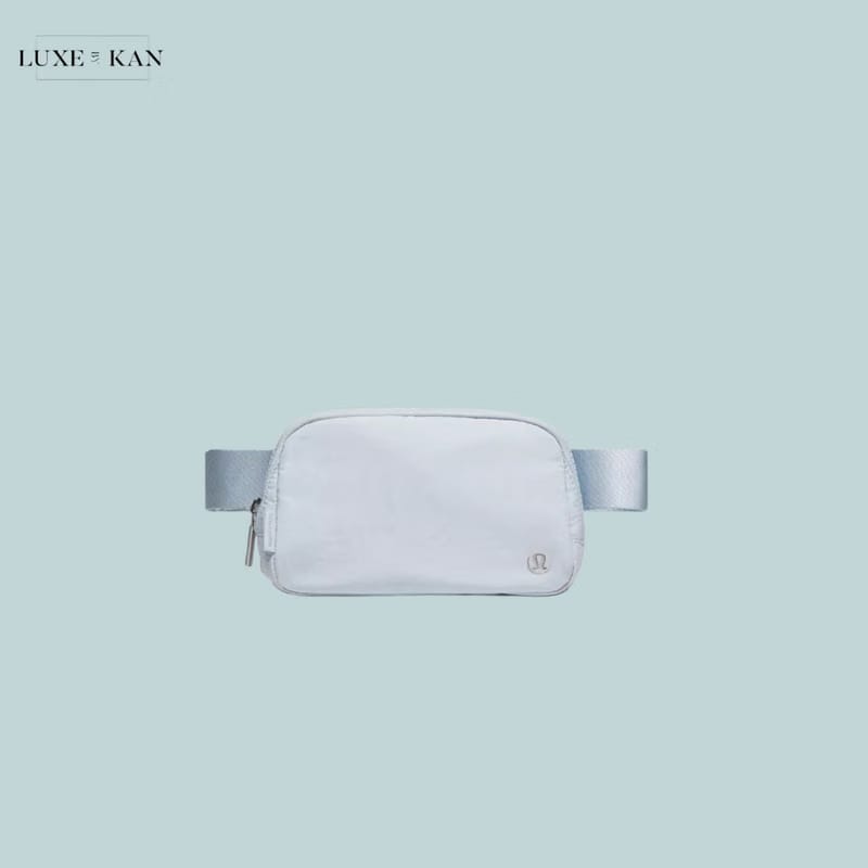 Lululemon Everywhere Belt Bag 1L