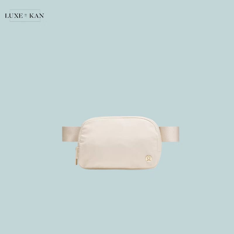 Lululemon Everywhere Belt Bag 1L