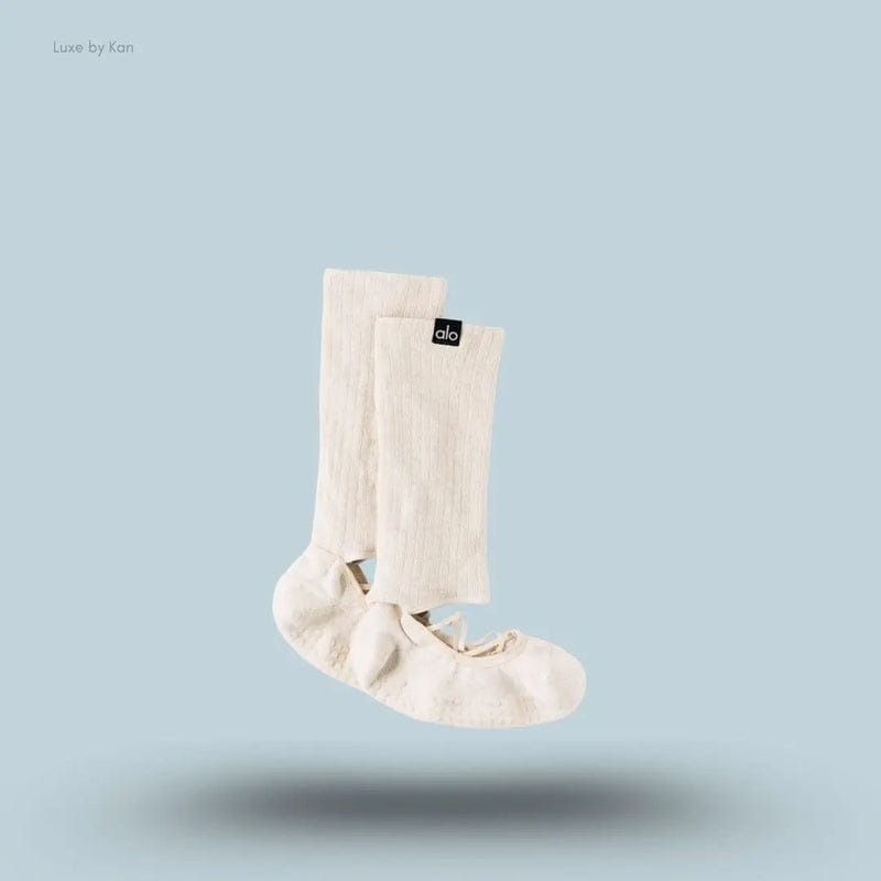 Alo Women's Strappy Siren Grip Sock