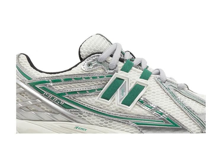 1906R Spruce Pack Footlocker Exclusive