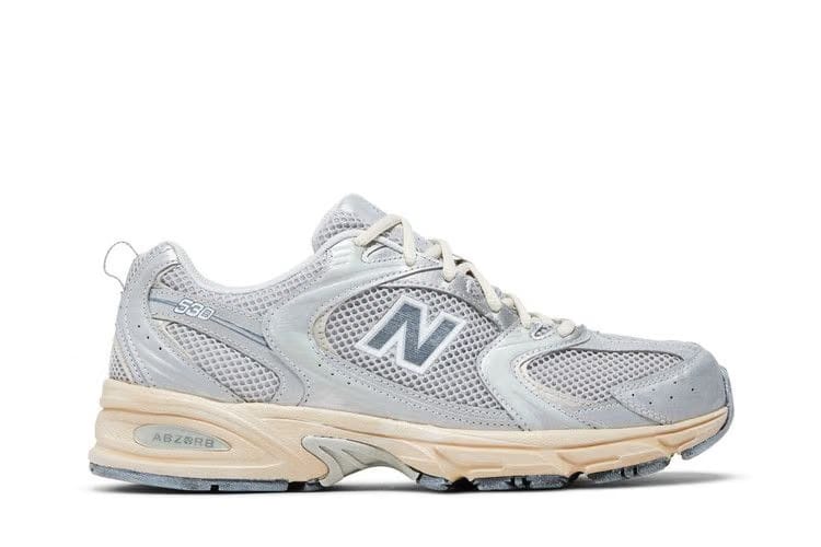 530 Silver Moonbeam Distressed