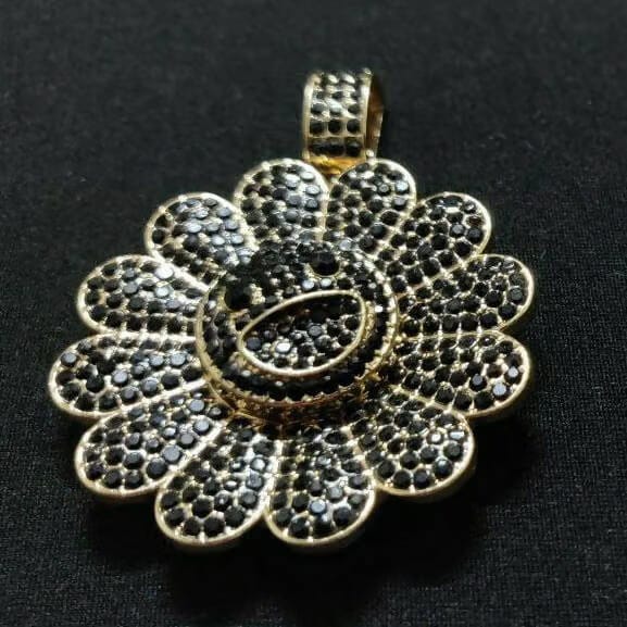 MURAKAMI FLOWER ICED OUT PENDANT (BLACK GOLD PLATED)