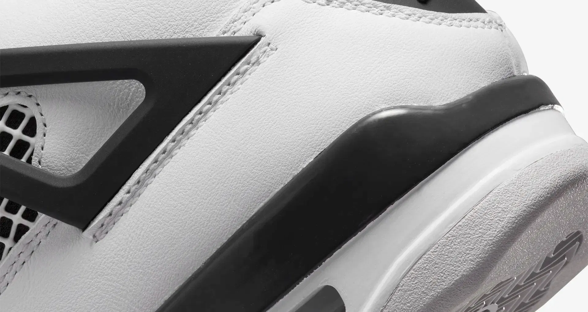 Nike Air Jordan 4 Seafoam (W) Sale