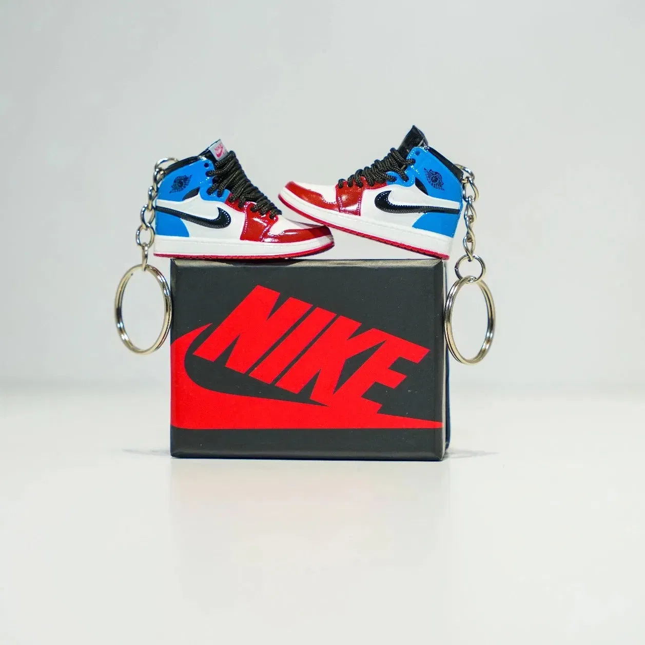 3D Sneaker Keychain With Box - AJ1 Fearless UNC
