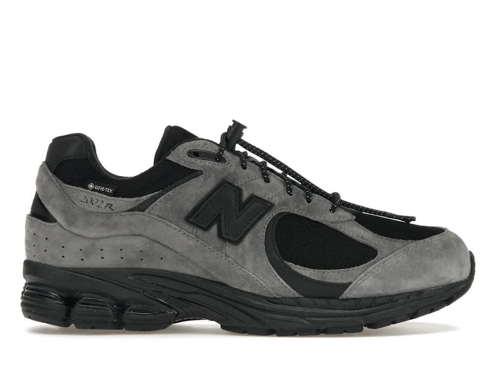 JJJJound x 2002R GORE-TEX Charcoal