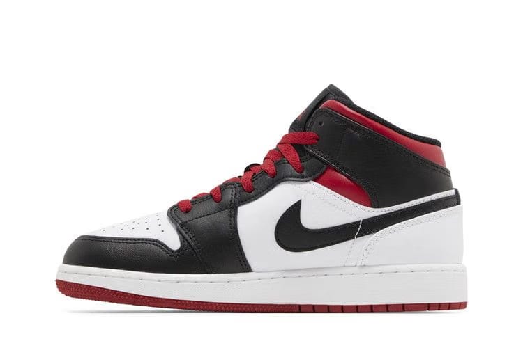 Jordan 1 Mid Gym Red Black Toe GS