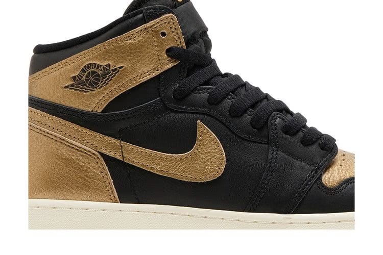 Jordan 1 Retro High OG Black Metallic Gold GS