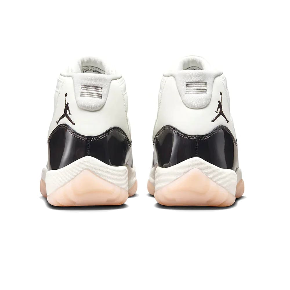 Air Jordan 11 Retro Neapolitan Black Friday
