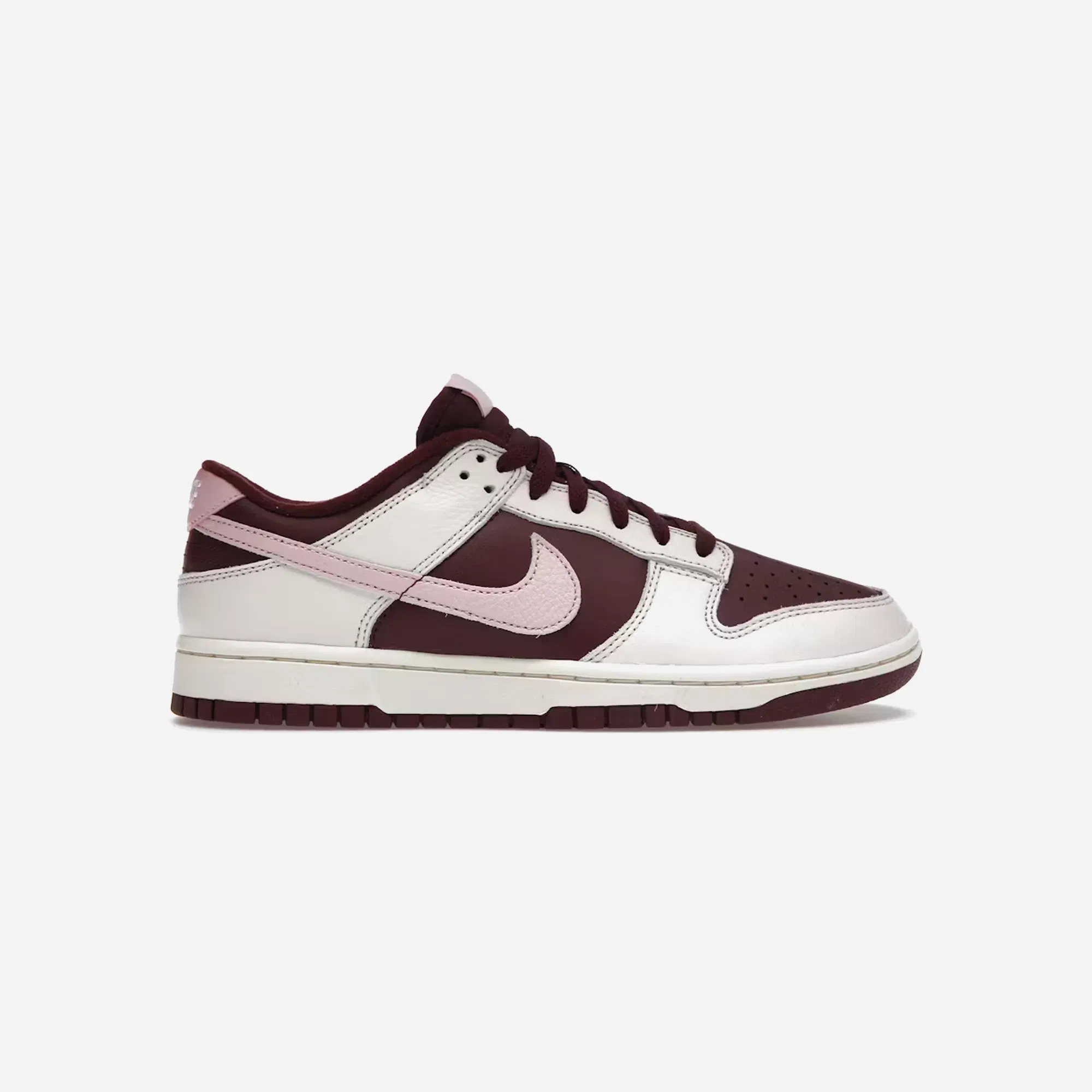 Nike Dunk Low Retro PRM Valentine's Day (2023)