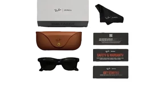 Ray Ban Meta Smart Glasses - Wayfarer Matte Black Graphite Lenses