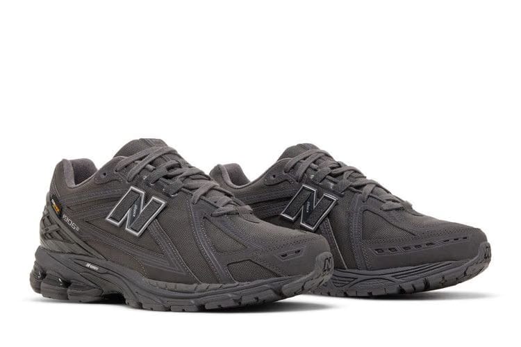 New Balance 1906R Cordura Magnet