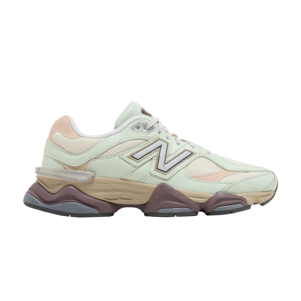 New Balance 9060 Clay Ash