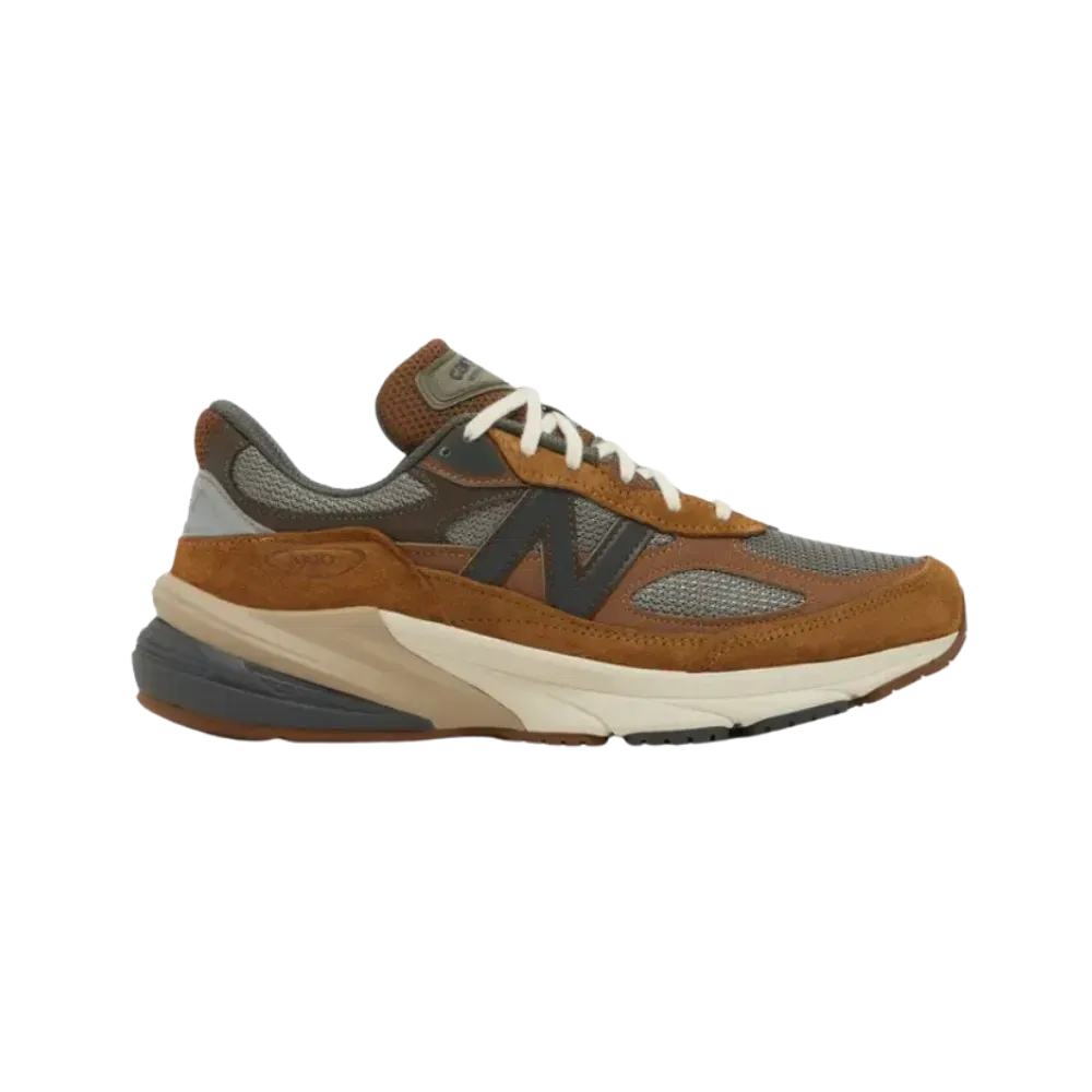 New Balance 990V6 Carhartt Wip Sculpture Center
