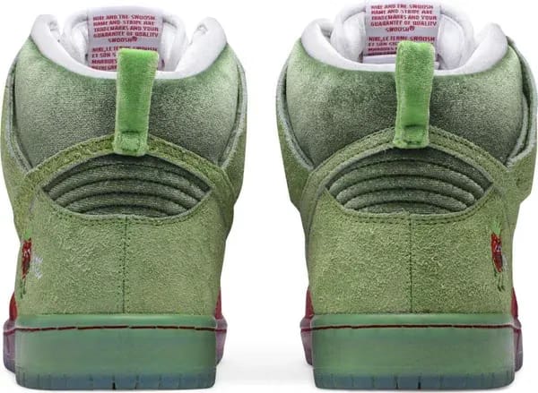 Nike Sb Dunk High Strawberry Cough Regular Box