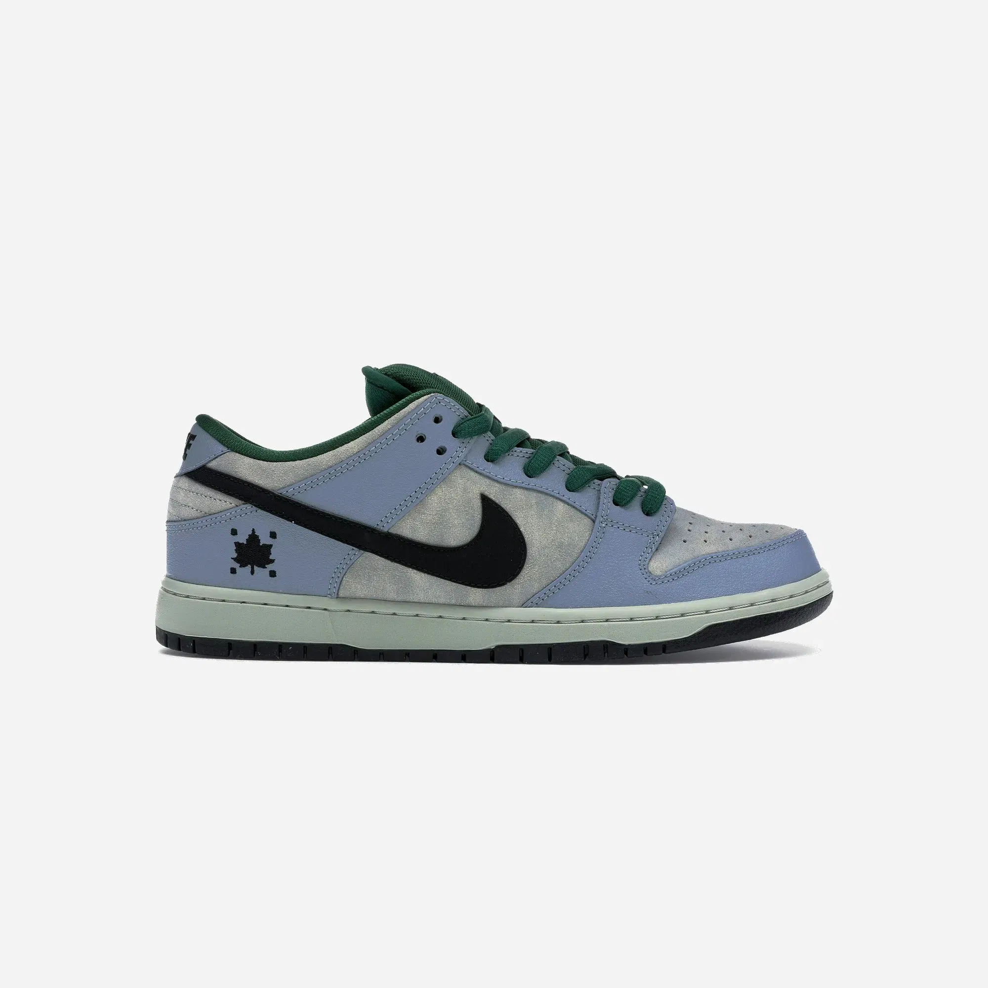 Nike Sb Dunk Low Maple Leaf Central Park
