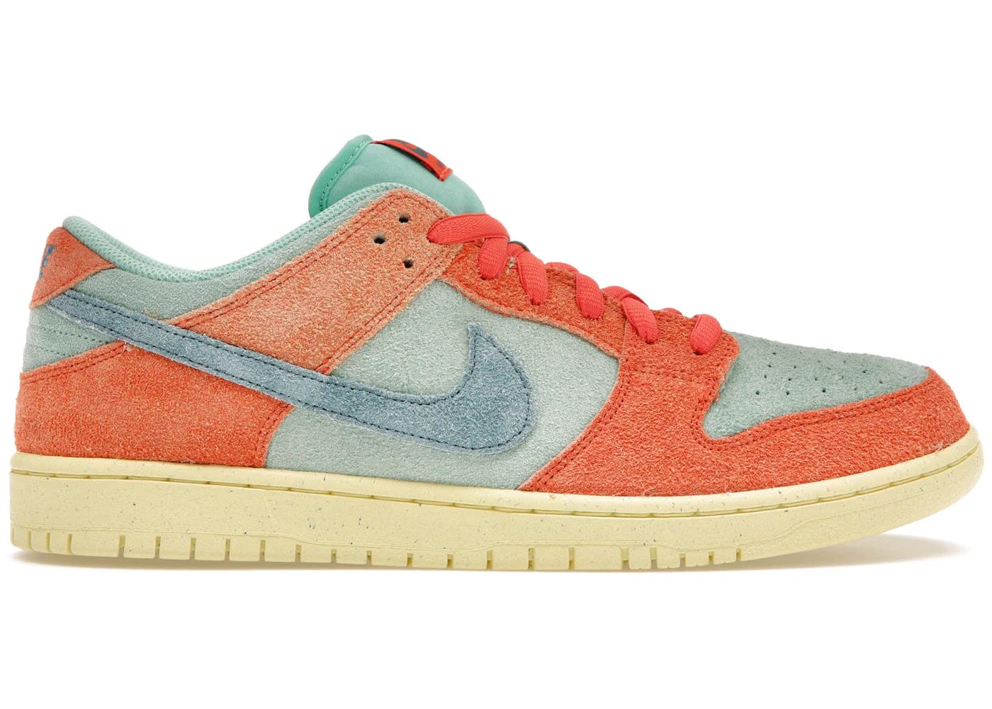 Nike SB Dunk Low Orange And Emerald Rise