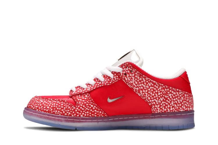 Nike Sb Dunk Low Stingwater Magic Mushroom