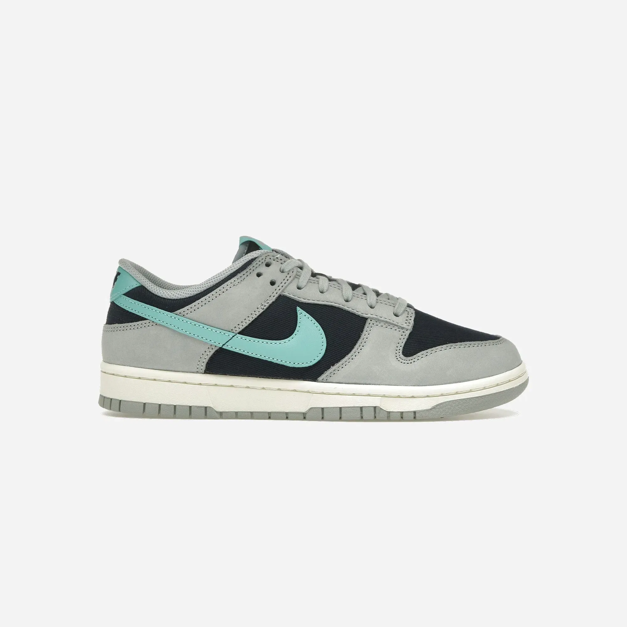 Nike Dunk Low Retro Premium Light Pumice Green Frost