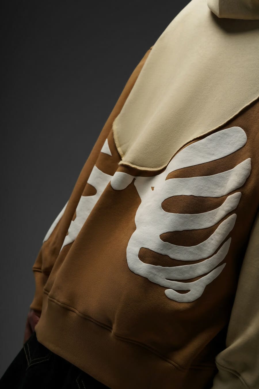 CORE CUT& SEW HOODIE