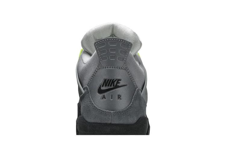 Air Jordan 4 Retro SE Neon 95