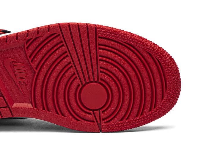 Wmns Air Jordan 1 Retro High Satin Black Toe