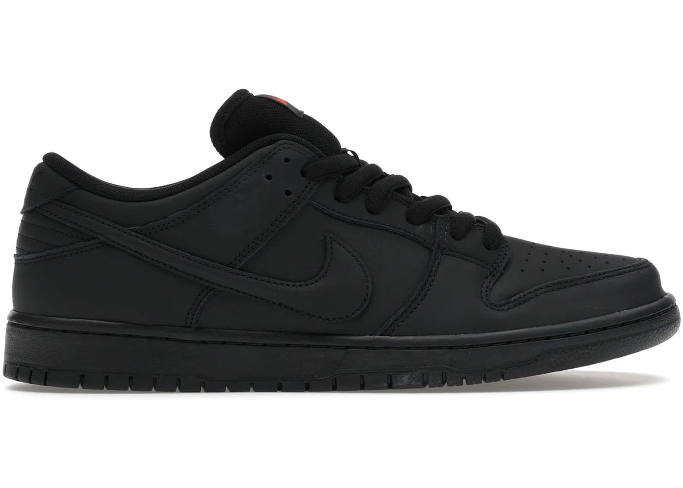Nike Sb Dunk Low Pro Triple Black