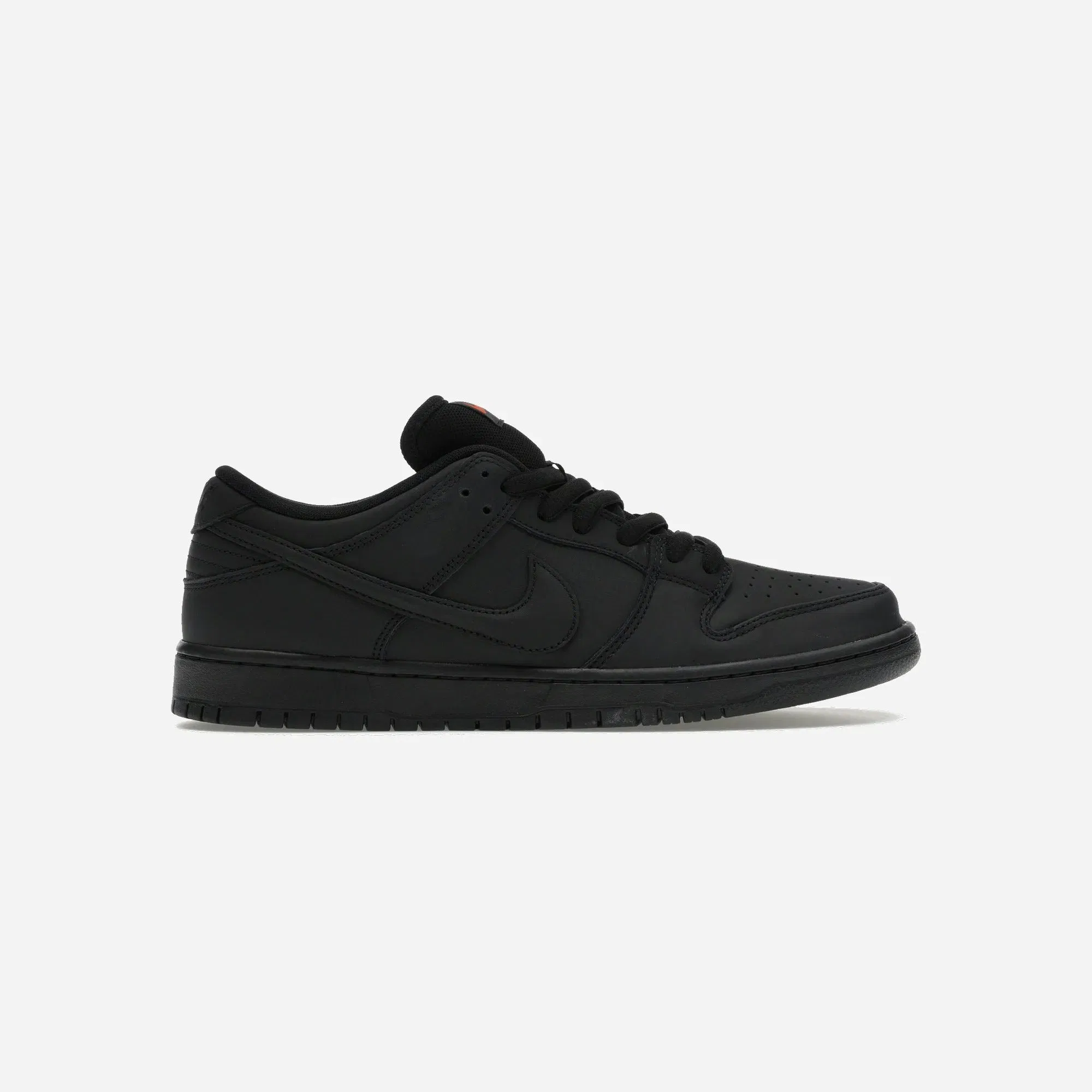 Nike Sb Dunk Low Pro Triple Black