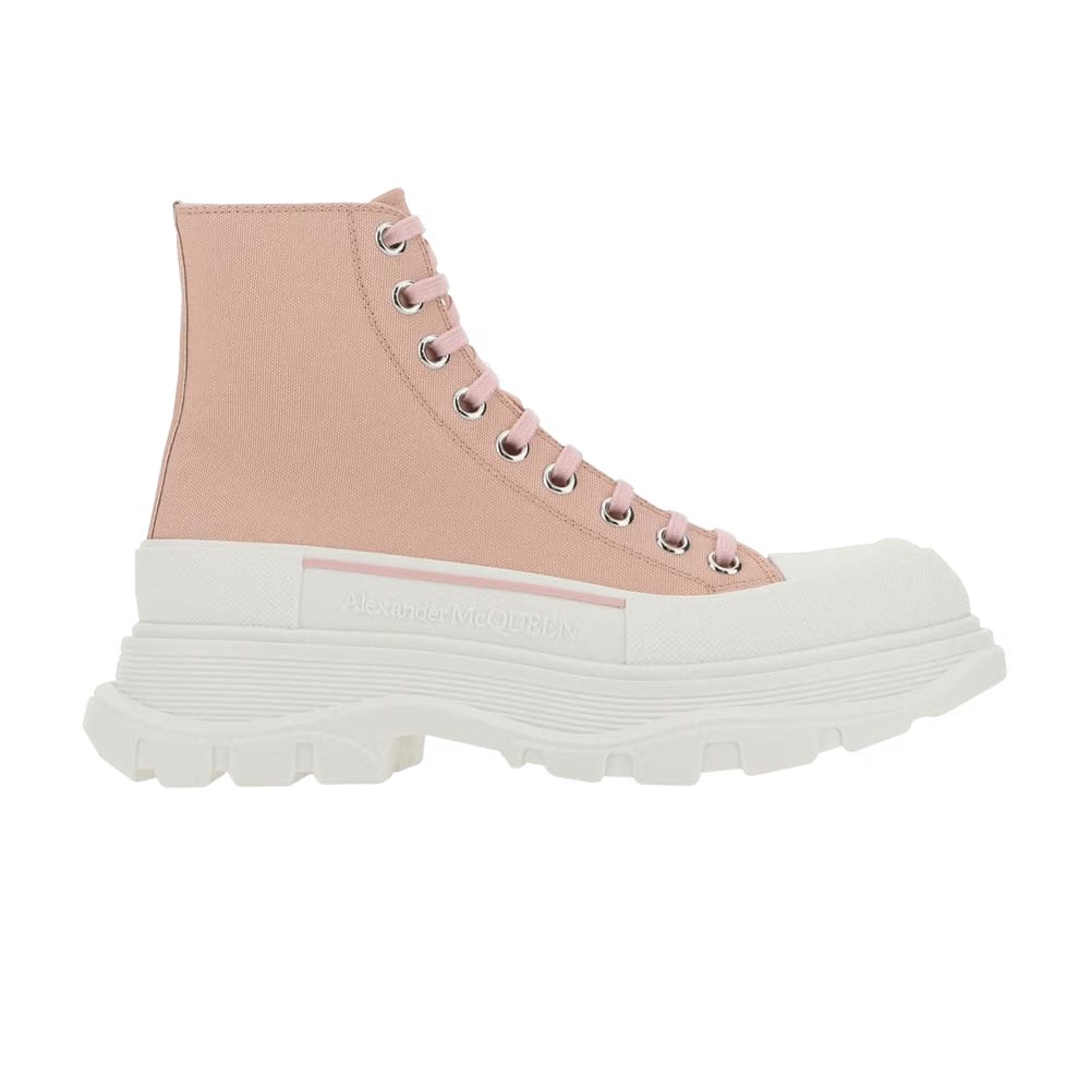 Alexander McQueen Wmns Tread Slick Boots 'Magnolia'